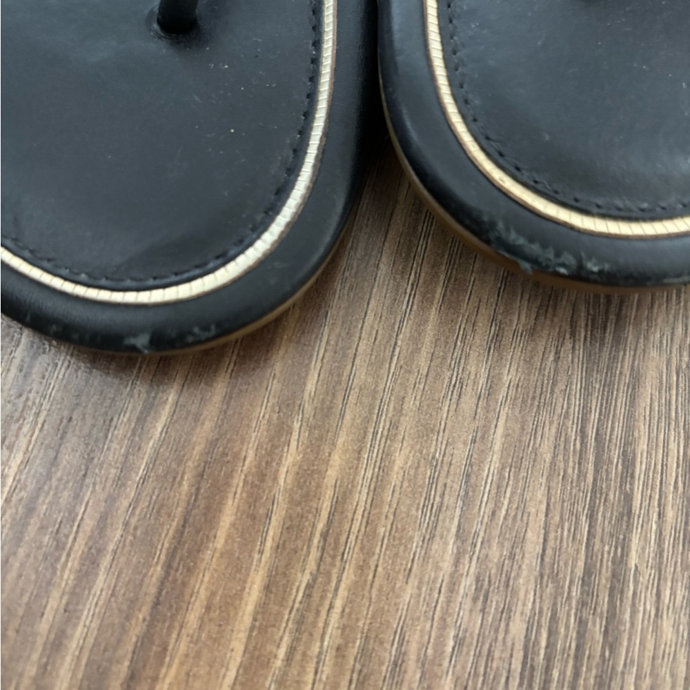 Tory Burch Emmy Flat T-Strap Sandals Black Size 9.5 - Picture 7 of 8